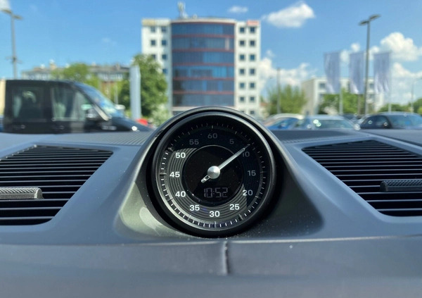 Porsche Cayenne cena 599306 przebieg: 1, rok produkcji 2023 z Kock małe 497